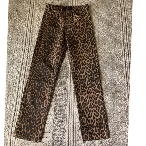 high waisted leopard print jeans